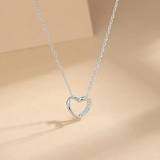 Colgante Corazón Infinito 29,90€